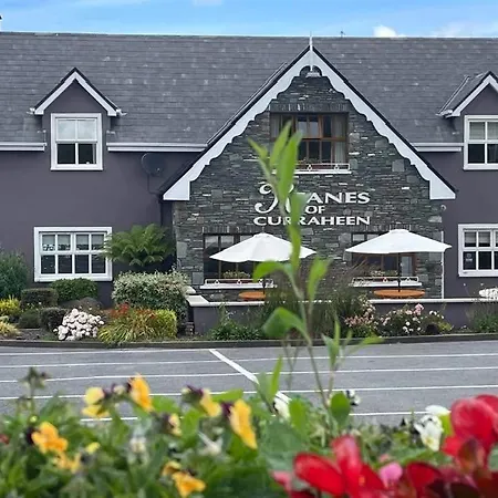 ゲストハウス Keanes Of Curraheen, Bar, Restaurant & 3*