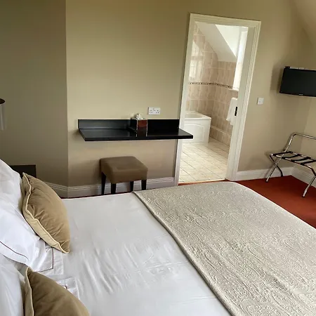 Keanes Of Curraheen, Bar, Restaurant & ゲストハウス トラリー