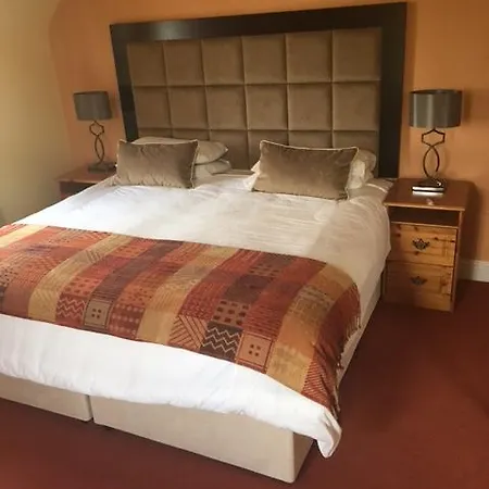 Pensionat Keanes Of Curraheen, Bar, Restaurant & Tralee